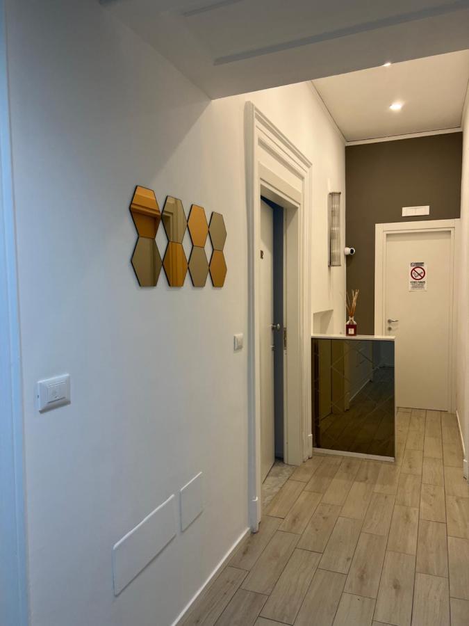 La Piazza Suite Napoli Eksteriør billede