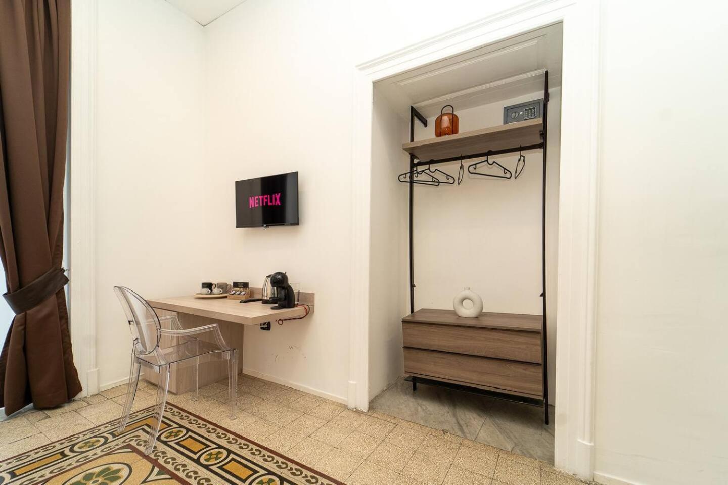 La Piazza Suite Napoli Eksteriør billede