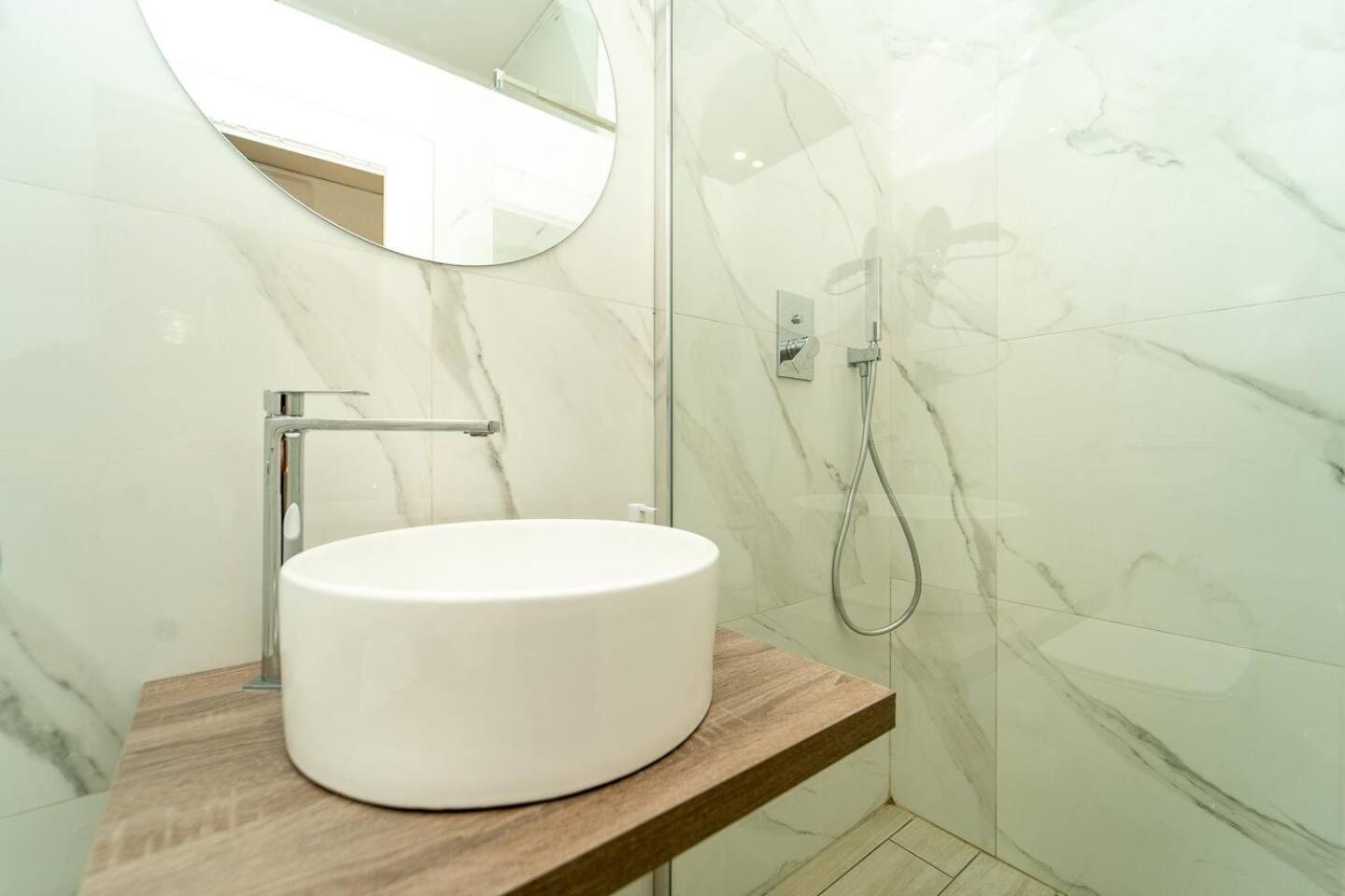 La Piazza Suite Napoli Eksteriør billede