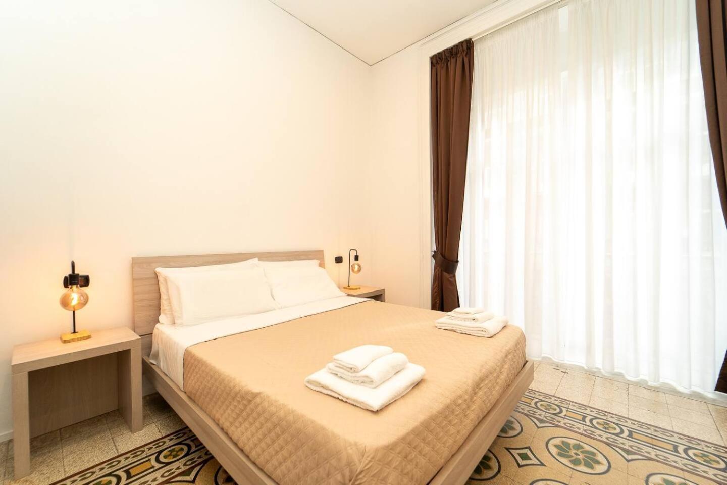 La Piazza Suite Napoli Eksteriør billede