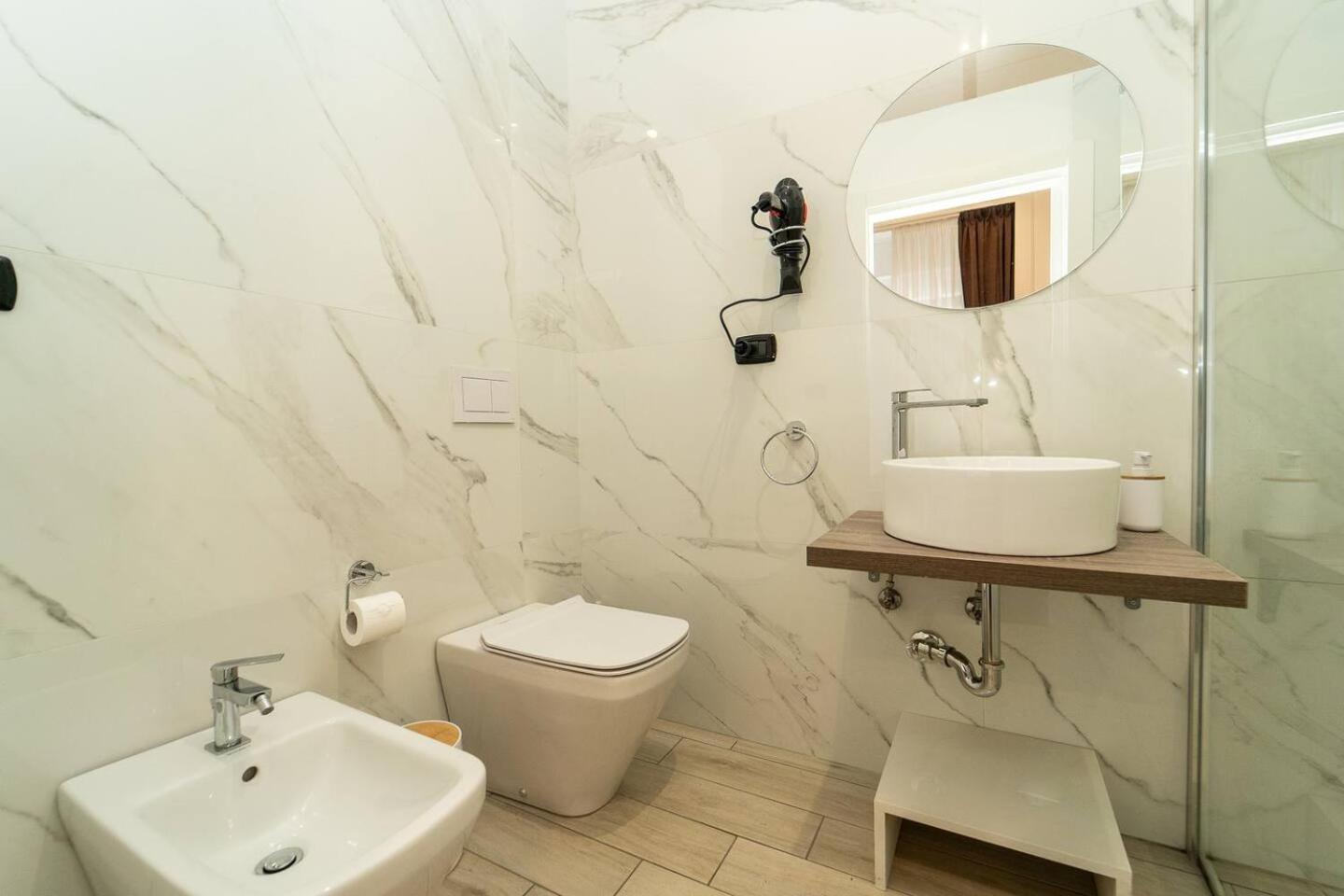 La Piazza Suite Napoli Eksteriør billede